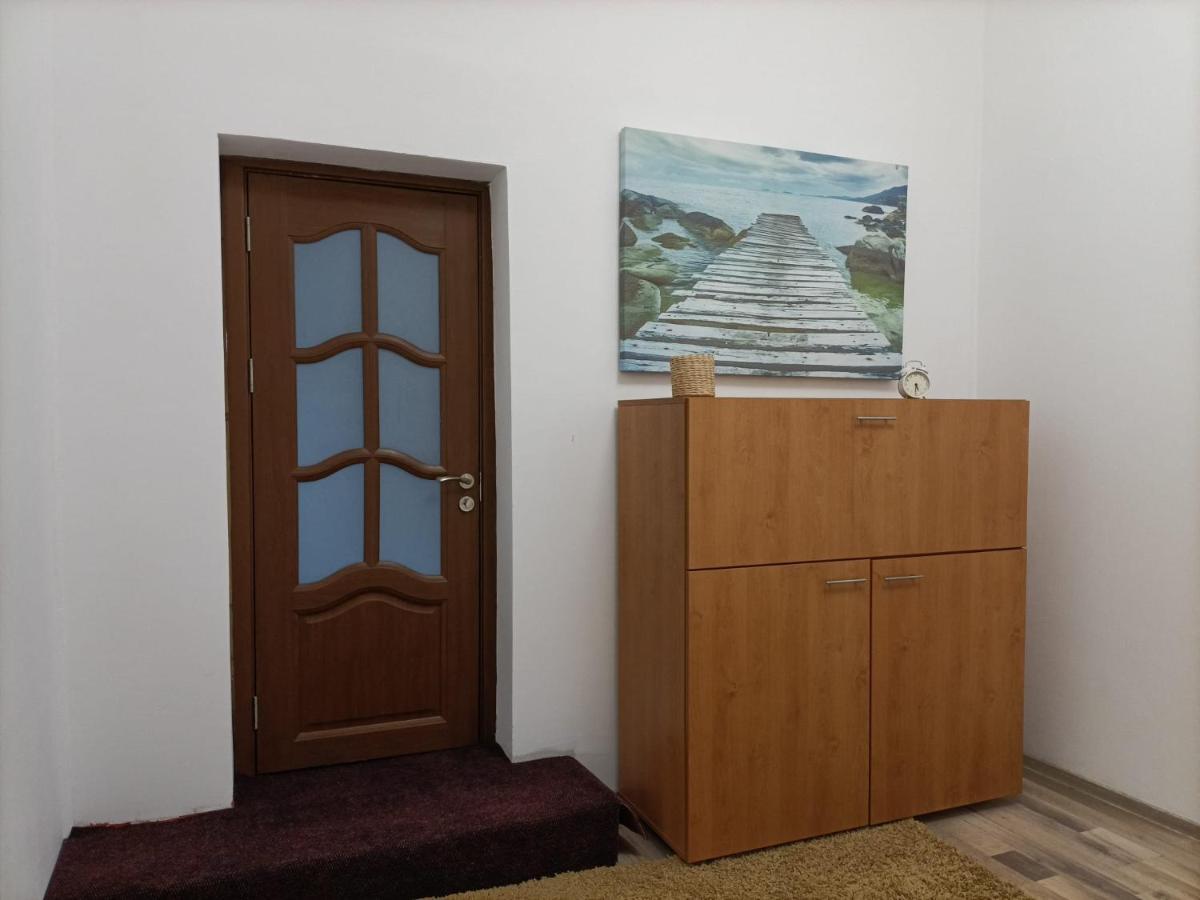 Luta Studio Bucarest Exterior foto